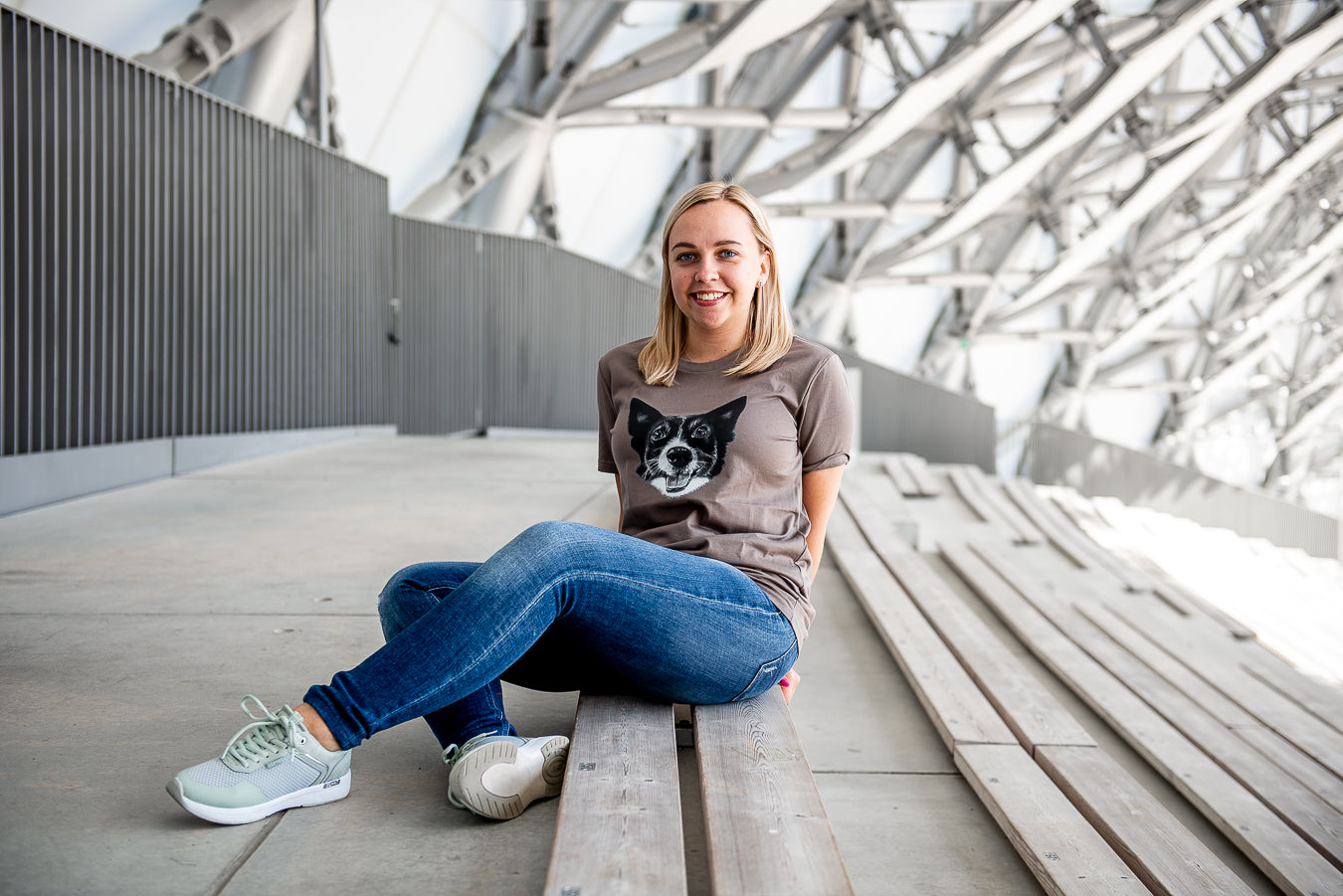 Unisex Sofi beige T-shirt